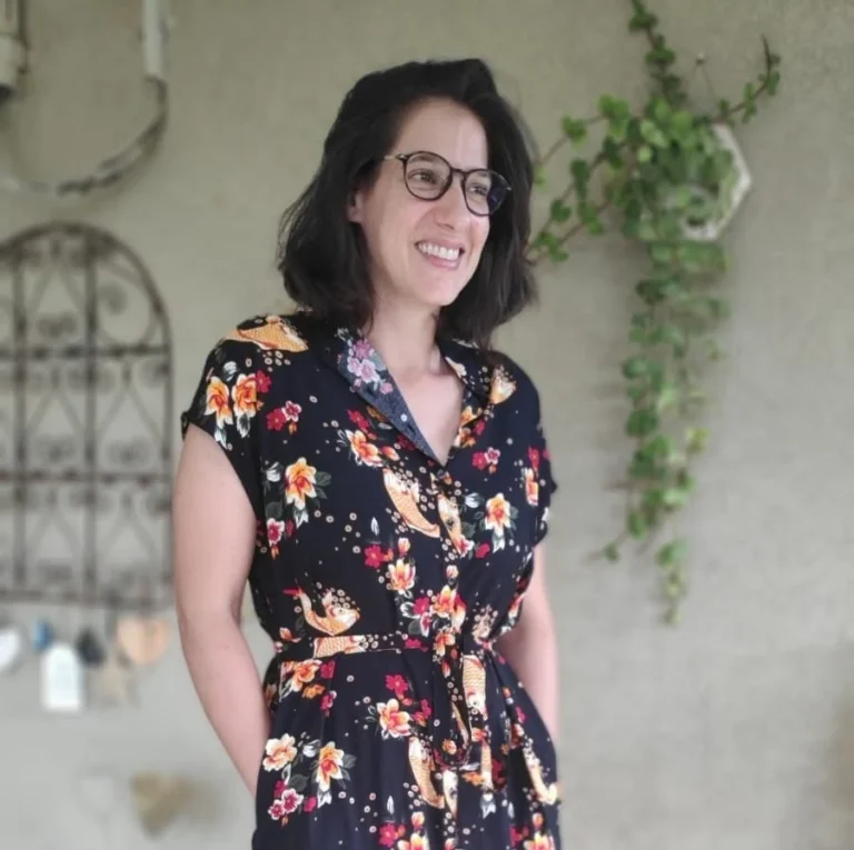 חיה, מעצבת ומייצרת את ערכות חיוש